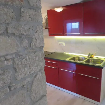 Apartamento Mavrovic *